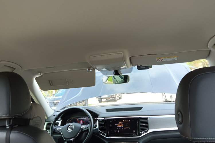 Used Volkswagen Teramont 2020 Revised Version 380TSI Four-Wheel Drive Comfort Edition Headliner