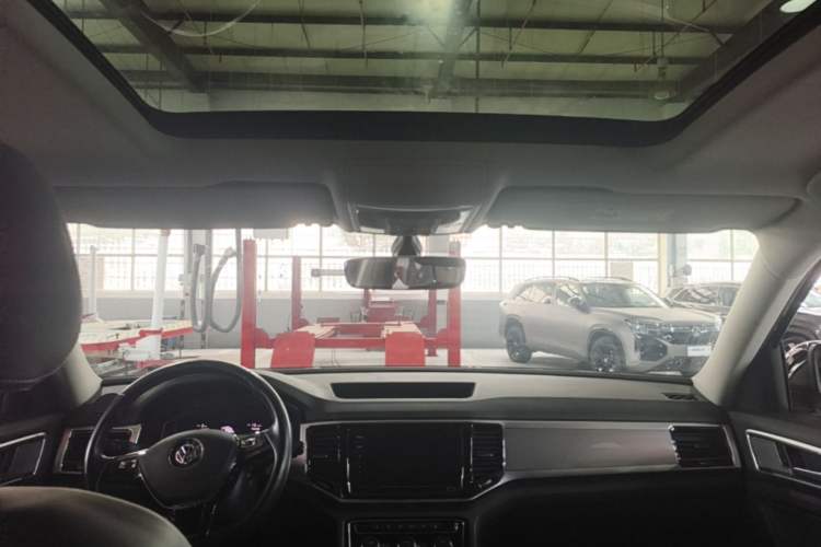 Used Volkswagen Teramont 2020 380TSI Four-Wheel Drive Luxury Version China VI Standard Headliner