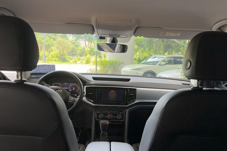 Used Volkswagen Teramont 2020 Revised Version 330TSI Two-Wheel Drive Comfort Edition Headliner
