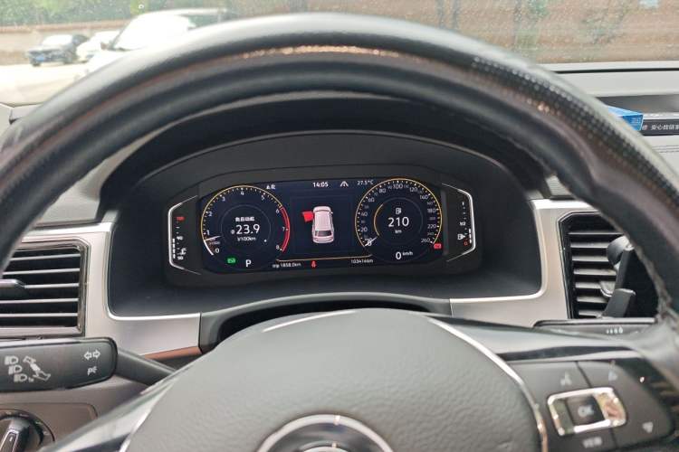 Used Volkswagen Teramont 2020 Revised Version 380TSI Four-Wheel Drive Luxury Edition Instrument Cluster