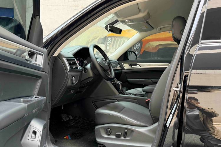 Used Volkswagen Teramont 2020 Revised Version 380TSI Four-Wheel Drive Comfort Edition Interior 1