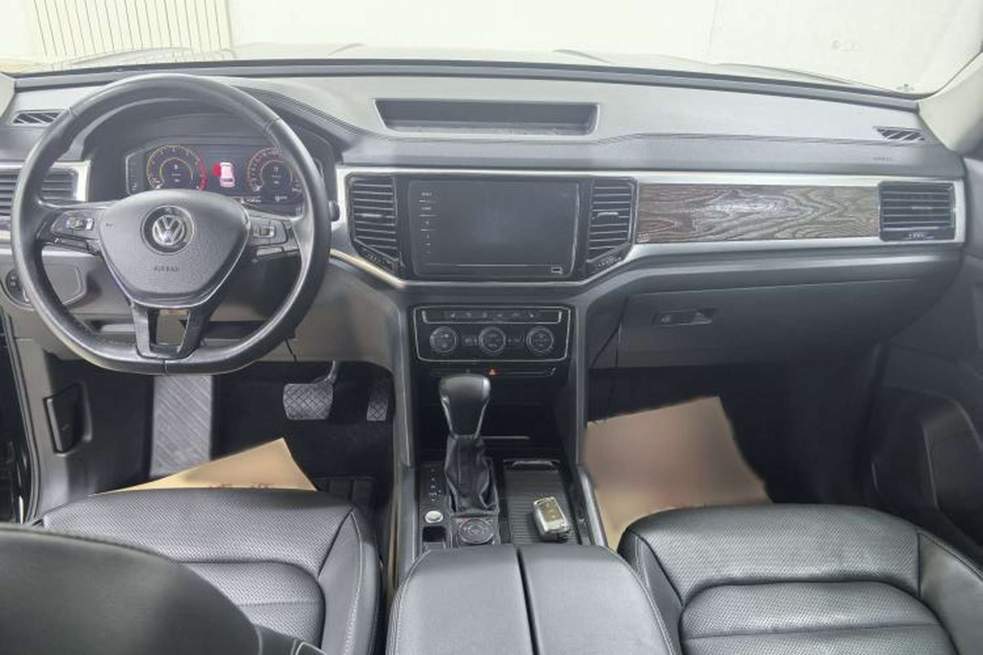 Used Volkswagen Teramont 2020 380TSI Four-Wheel Drive Luxury Version China VI Standard Interior 1