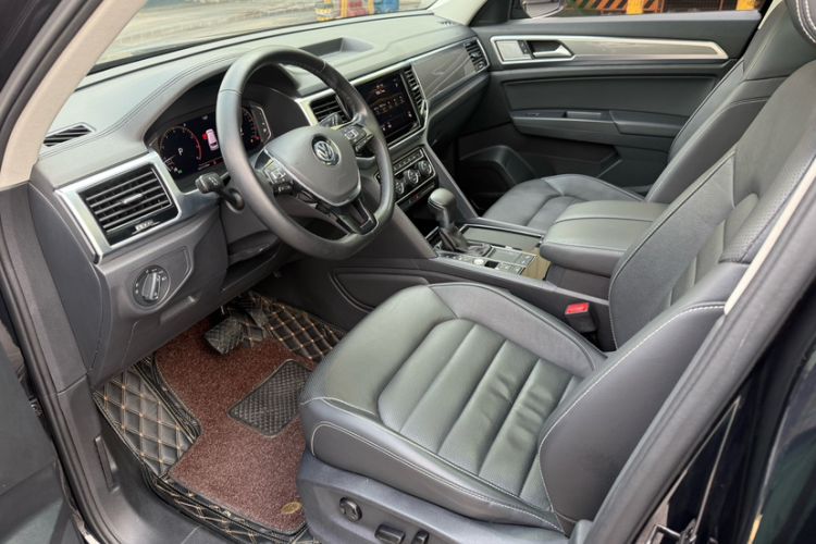 Used Volkswagen Teramont 2020 Revised Version 330TSI Two-Wheel Drive Luxury Edition Interior 2