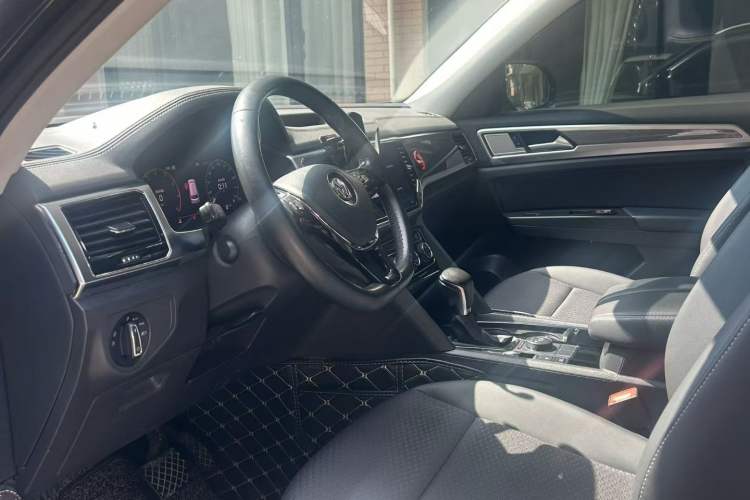 Used Volkswagen Teramont 2020 380TSI Four-Wheel Drive Comfort Edition China VI Standard Interior 2