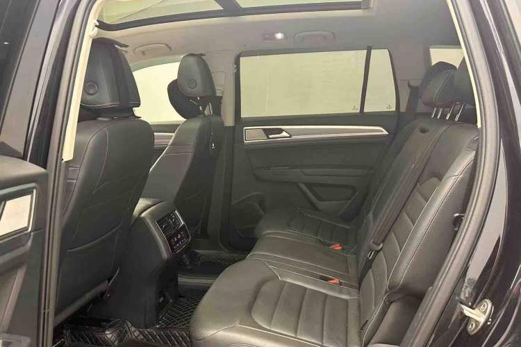 Used Volkswagen Teramont 2020 380TSI Four-Wheel Drive Luxury Version China VI Standard Interior 3