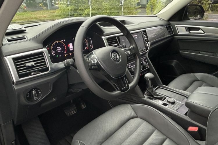 Used Volkswagen Teramont 2020 380TSI Four-Wheel Drive Luxury Version China VI Standard Interior 4