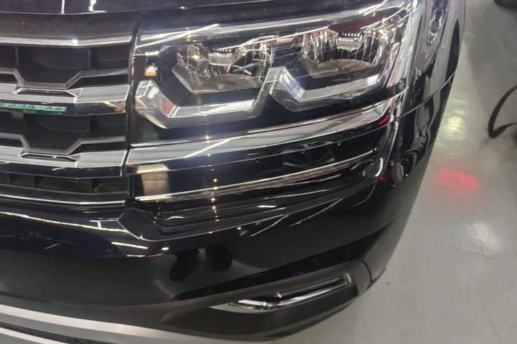 Used Volkswagen Teramont 2020 Revised Version 380TSI Four-Wheel Drive Luxury Edition Left Front Headlight