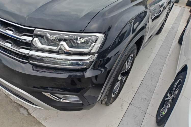 Used Volkswagen Teramont 2020 330TSI Two-Wheel-Drive Luxury Edition China VI Standard Left Front Headlight