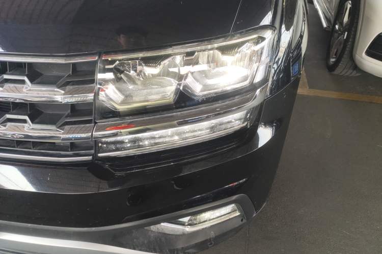 Used Volkswagen Teramont 2020 380TSI Four-Wheel Drive Luxury Version China VI Standard Left Front Headlight