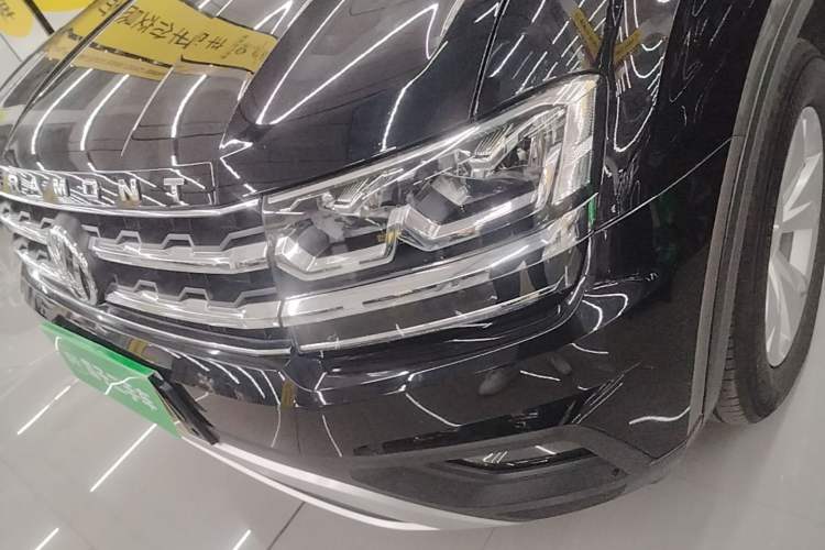 Used Volkswagen Teramont 2020 Revised Version 380TSI Four-Wheel Drive Comfort Edition Left Front Headlight