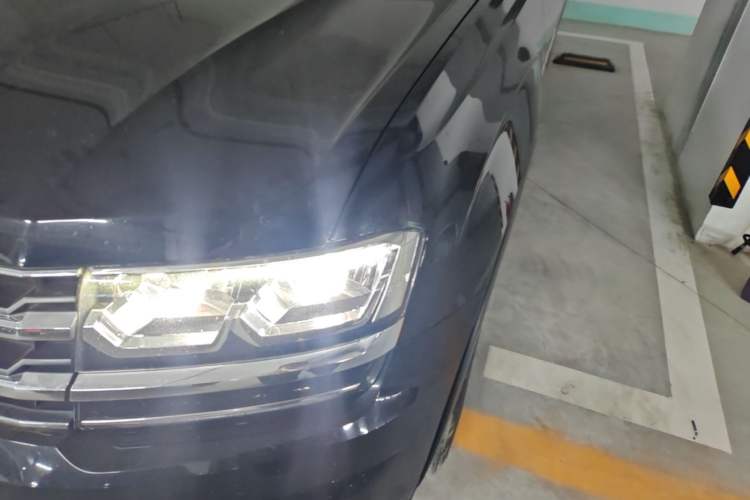 Used Volkswagen Teramont 2020 Revised Version 380TSI Four-Wheel Drive Luxury Edition Left Front Headlight