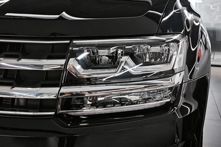 Used Volkswagen Teramont 2020 Revised Version 380TSI Four-Wheel Drive Luxury Edition Left Front Headlight