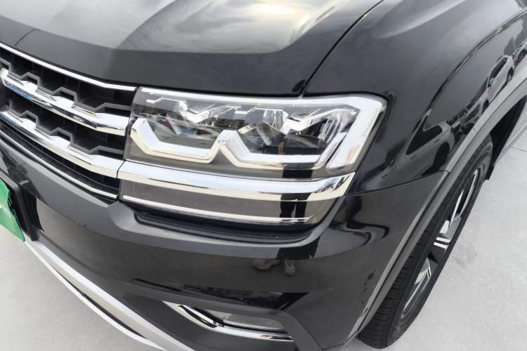 Used Volkswagen Teramont 2020 330TSI Two-Wheel-Drive Luxury Edition China VI Standard Left Front Headlight