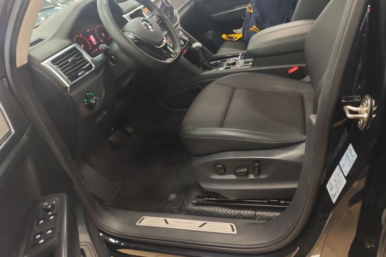 Used Volkswagen Teramont 2020 Revised Version 380TSI Four-Wheel Drive Comfort Edition Left Front Seat