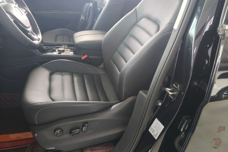 Used Volkswagen Teramont 2020 Revised Version 380TSI Four-Wheel Drive Luxury Edition Left Front Seat