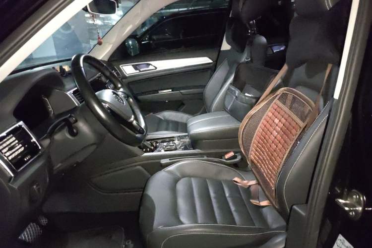 Used Volkswagen Teramont 2020 Revised Version 380TSI Four-Wheel Drive Luxury Edition Left Front Seat