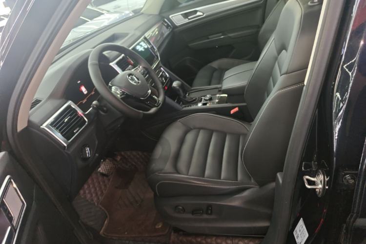 Used Volkswagen Teramont 2020 Revised Version 380TSI Four-Wheel Drive Luxury Edition Left Front Seat