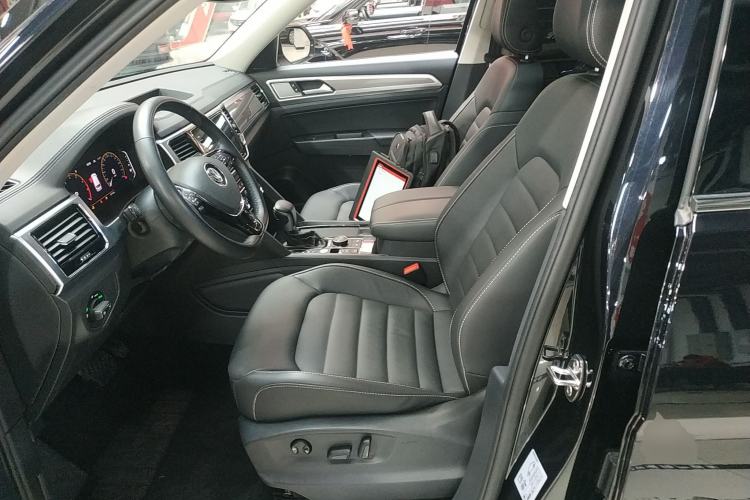 Used Volkswagen Teramont 2020 Revised Version 380TSI Four-Wheel Drive Luxury Edition Left Front Seat