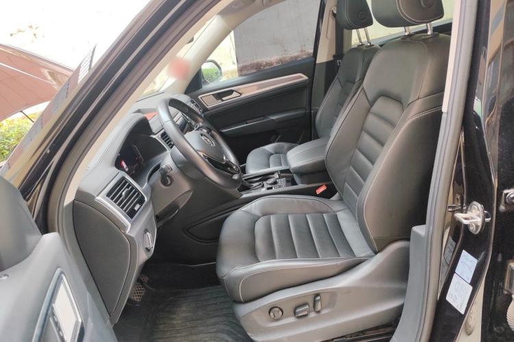 Used Volkswagen Teramont 2020 Revised Version 380TSI Four-Wheel Drive Luxury Edition Left Front Seat