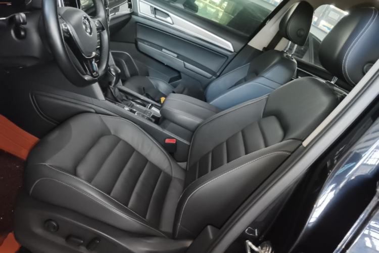 Used Volkswagen Teramont 2020 330TSI Two-Wheel-Drive Luxury Edition China VI Standard Left Front Seat