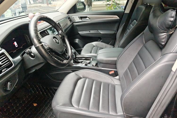 Used Volkswagen Teramont 2020 Revised Version 380TSI Four-Wheel Drive Luxury Edition Left Front Seat