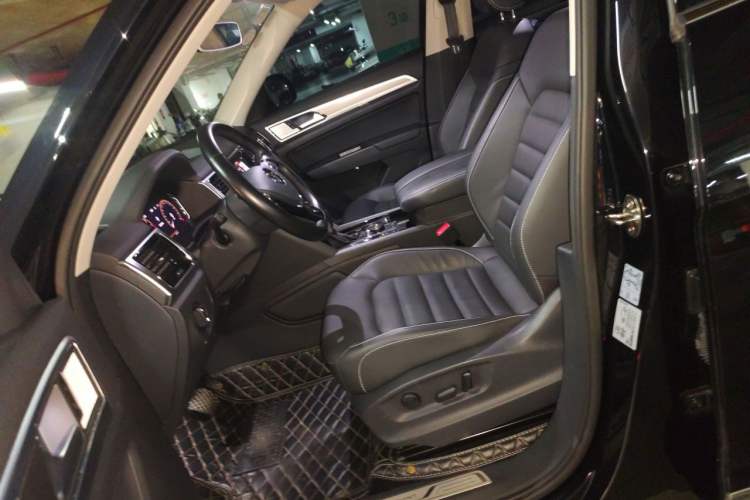 Used Volkswagen Teramont 2020 Revised Version 380TSI Four-Wheel Drive Luxury Edition Left Front Seat