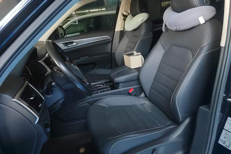 Used Volkswagen Teramont 2020 330TSI Two-Wheel-Drive Luxury Edition China VI Standard Left Front Seat