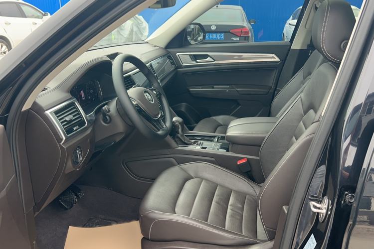 Used Volkswagen Teramont 2020 330TSI Two-Wheel-Drive Luxury Edition China VI Standard Left Front Seat