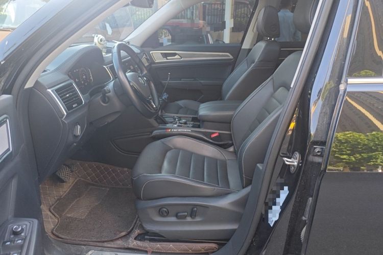 Used Volkswagen Teramont 2020 Revised Version 380TSI Four-Wheel Drive Luxury Edition Left Front Seat