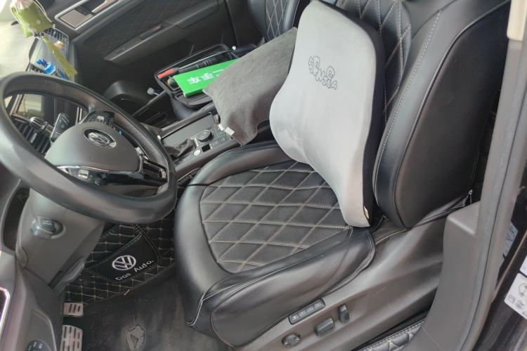 Used Volkswagen Teramont 2020 530 V6 Four-Wheel Drive Prestige Flagship Edition China VI Standard Left Front Seat