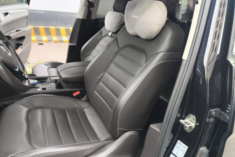 Used Volkswagen Teramont 2020 330TSI Two-Wheel-Drive Luxury Edition China VI Standard Left Front Seat