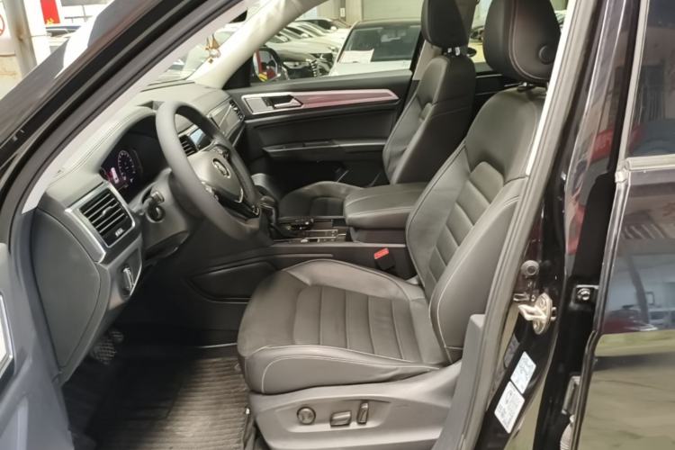 Used Volkswagen Teramont 2020 330TSI Two-Wheel-Drive Luxury Edition China VI Standard Left Front Seat