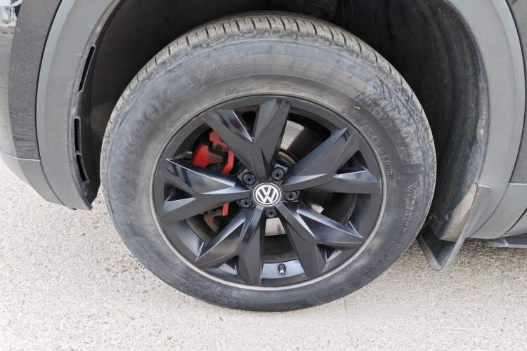 Used Volkswagen Teramont 2020 380TSI Four-Wheel Drive Comfort Edition China VI Standard Left Front Wheel Hub