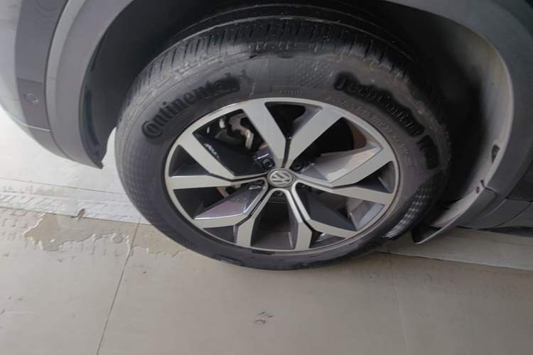 Used Volkswagen Teramont 2020 380TSI Four-Wheel Drive Luxury Version China VI Standard Left Front Wheel Hub