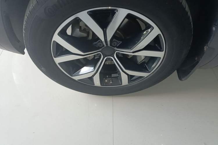 Used Volkswagen Teramont 2020 380TSI Four-Wheel Drive Luxury Version China VI Standard Left Front Wheel Hub
