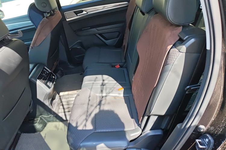 Used Volkswagen Teramont 2020 380TSI Four-Wheel Drive Comfort Edition China VI Standard Left Rear Seat