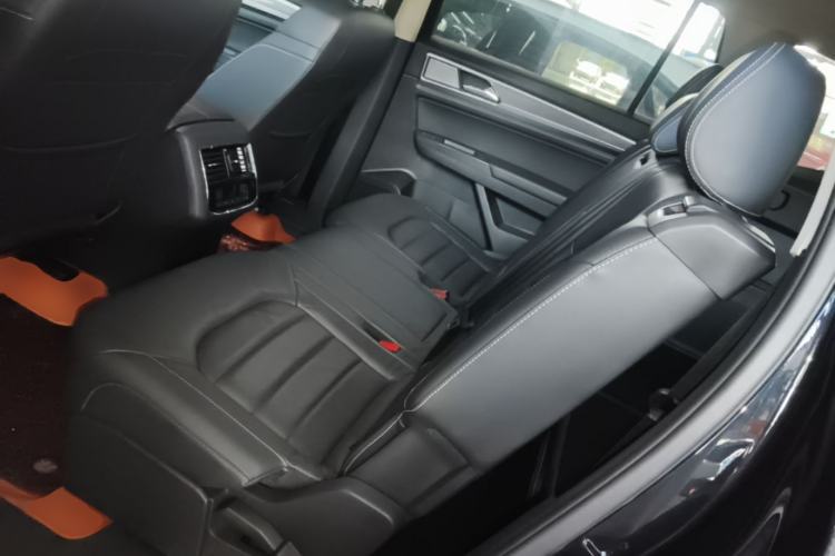 Used Volkswagen Teramont 2020 330TSI Two-Wheel-Drive Luxury Edition China VI Standard Left Rear Seat