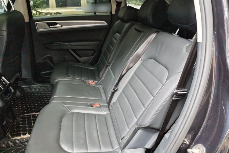 Used Volkswagen Teramont 2020 Revised Version 380TSI Four-Wheel Drive Luxury Edition Left Rear Seat