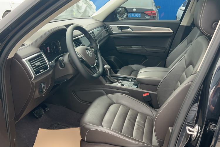 Used Volkswagen Teramont 2020 330TSI Two-Wheel-Drive Luxury Edition China VI Standard Left Rear Seat