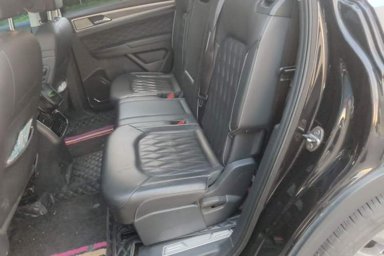Used Volkswagen Teramont 2020 Revised Edition 530 V6 Four-Wheel Drive Prestige Flagship Version Left Rear Seat