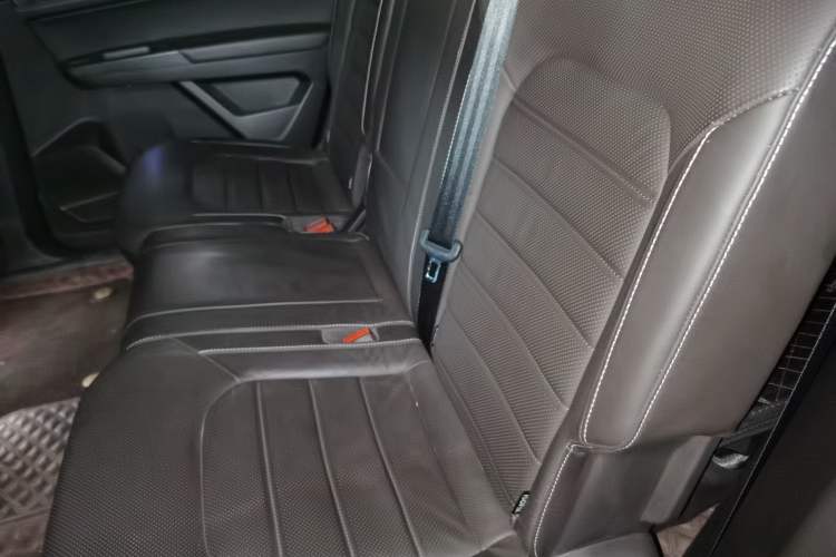 Used Volkswagen Teramont 2020 330TSI Two-Wheel-Drive Luxury Edition China VI Standard Left Rear Seat
