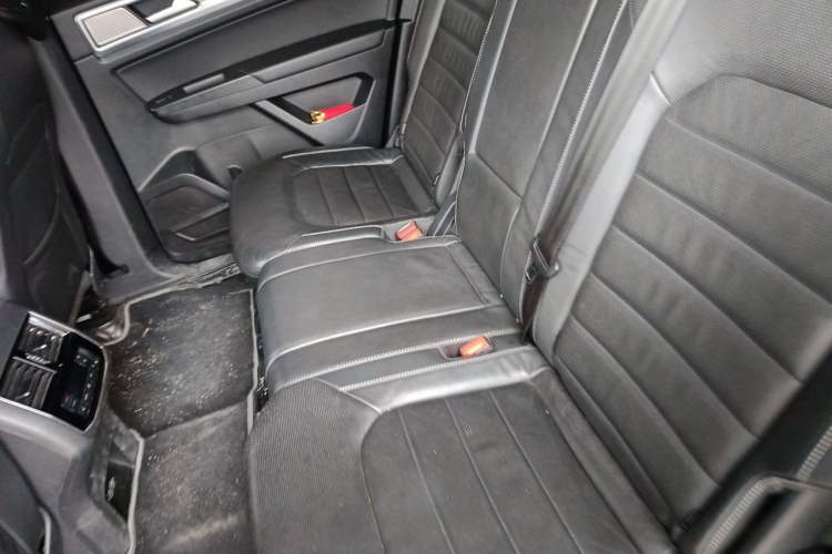 Used Volkswagen Teramont 2020 380TSI Four-Wheel Drive Luxury Version China VI Standard Left Rear Seat