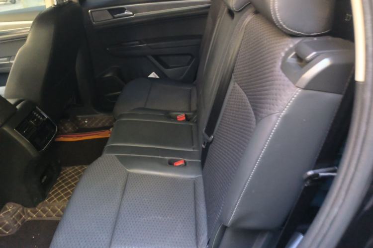 Used Volkswagen Teramont 2020 380TSI Four-Wheel Drive Comfort Edition China VI Standard Left Rear Seat