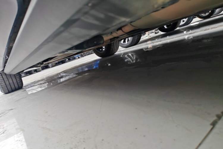 Used Volkswagen Teramont 2020 330TSI Two-Wheel-Drive Luxury Edition China VI Standard Left Side Sill
