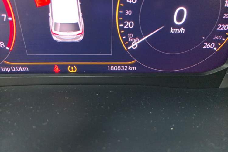 Used Volkswagen Teramont 2020 330TSI Two-Wheel-Drive Luxury Edition China VI Standard Odometer Close Up