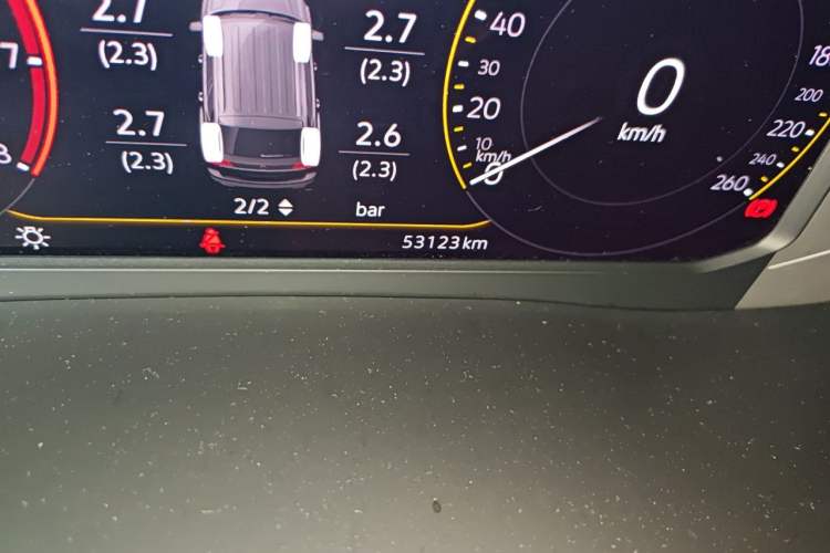 Used Volkswagen Teramont 2020 Revised Version 330TSI Two-Wheel Drive Comfort Edition Odometer Close Up