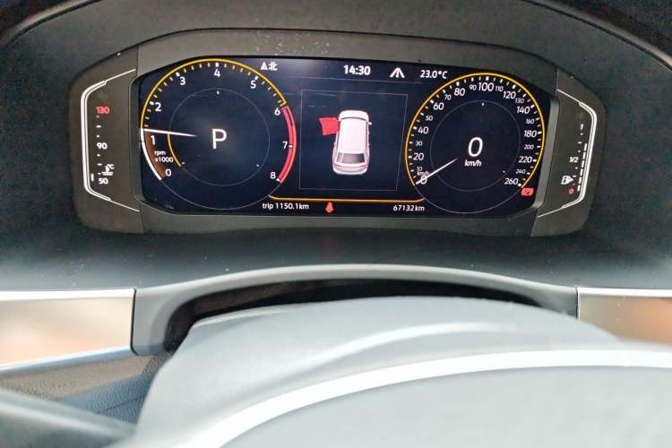 Used Volkswagen Teramont 2020 Revised Version 380TSI Four-Wheel Drive Luxury Edition Odometer Close Up