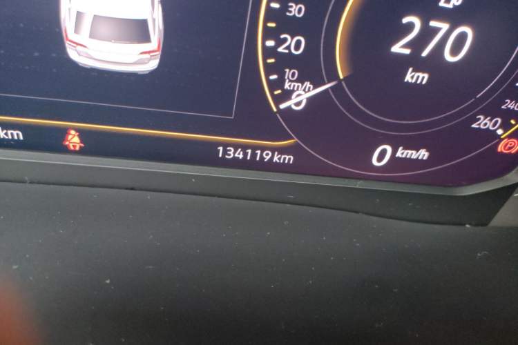 Used Volkswagen Teramont 2020 Revised Version 380TSI Four-Wheel Drive Comfort Edition Odometer Close Up