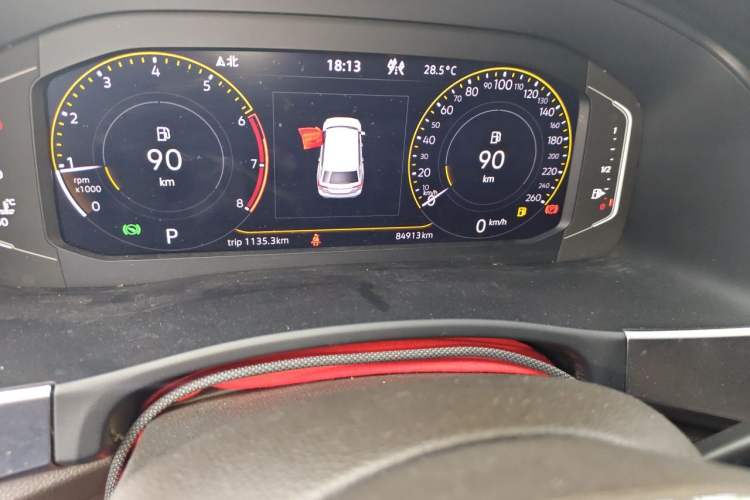 Used Volkswagen Teramont 2020 Revised Version 380TSI Four-Wheel Drive Luxury Edition Odometer Close Up