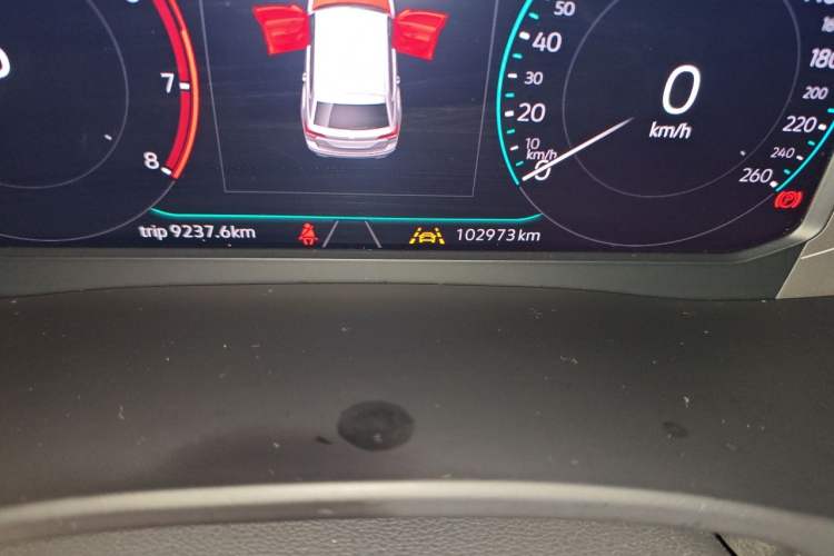 Used Volkswagen Teramont 2020 Revised Version 380TSI Four-Wheel Drive Flagship Edition Odometer Close Up